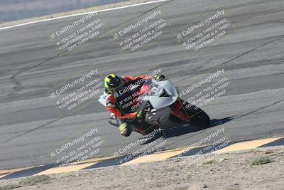 media/Sep-20-2025-Race Pace (Sat) [[d4e1b33f4d]]/Verified/Turn 13 Bowl (945am)/